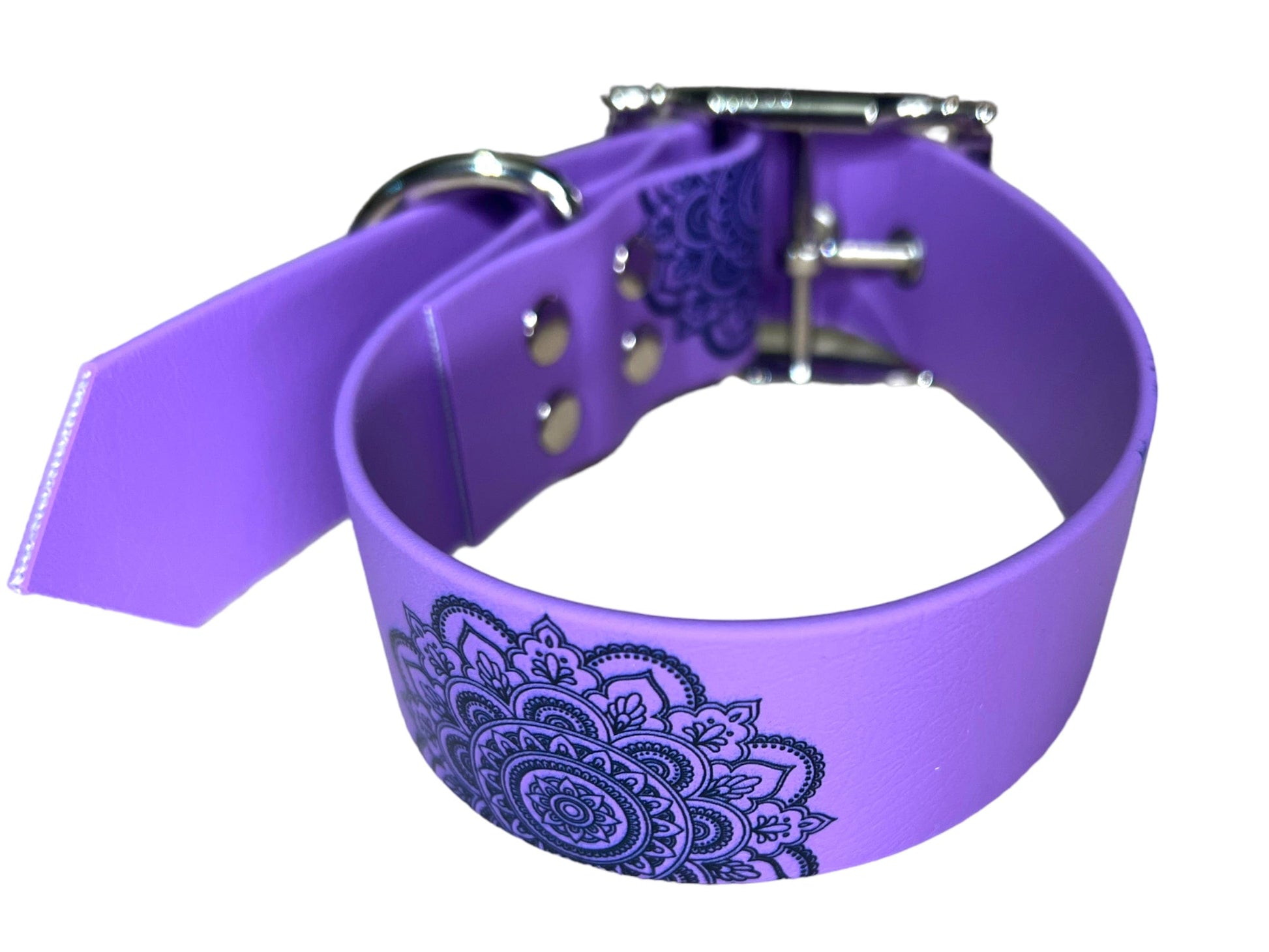L'atelier du Fourmilier destockage Collier large en BioThane® imprimé “Éléphant Mandala” – Déstockage (doré, améthyste, fuchsia, vert caribéen)