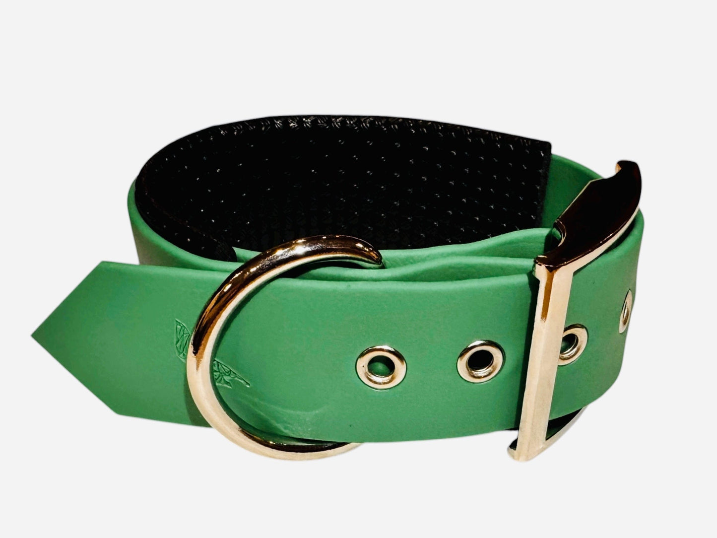 L'atelier du Fourmilier destockage vert émeraude / S Collier large rembourré en BioThane® 38 mm – Déstockage (plusieurs coloris disponibles)