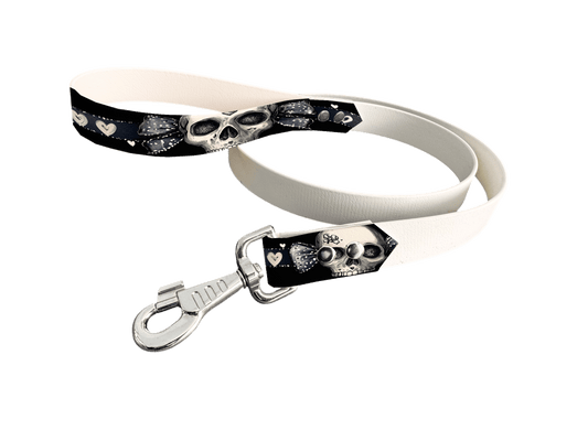 L'atelier du Fourmilier Laisse bicolore poignée imprimée 209 / 19mm Laisse bicolore en BioThane® avec poignée imprimée – Collection Tête de mort- Coloris au choix