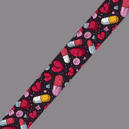 BioThane imprimé – Motif cœurs brisés & gélules