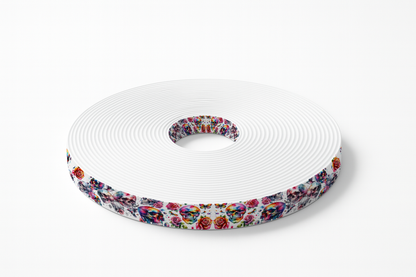 BioThane imprimé – Crânes artistiques & roses (au mètre)