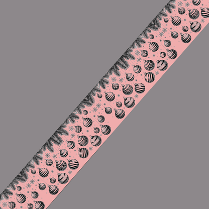 L'atelier du Fourmilier BioThane imprimé au mètre BioThane imprimé - Boules de Noël & Sapin (fond rose gold)