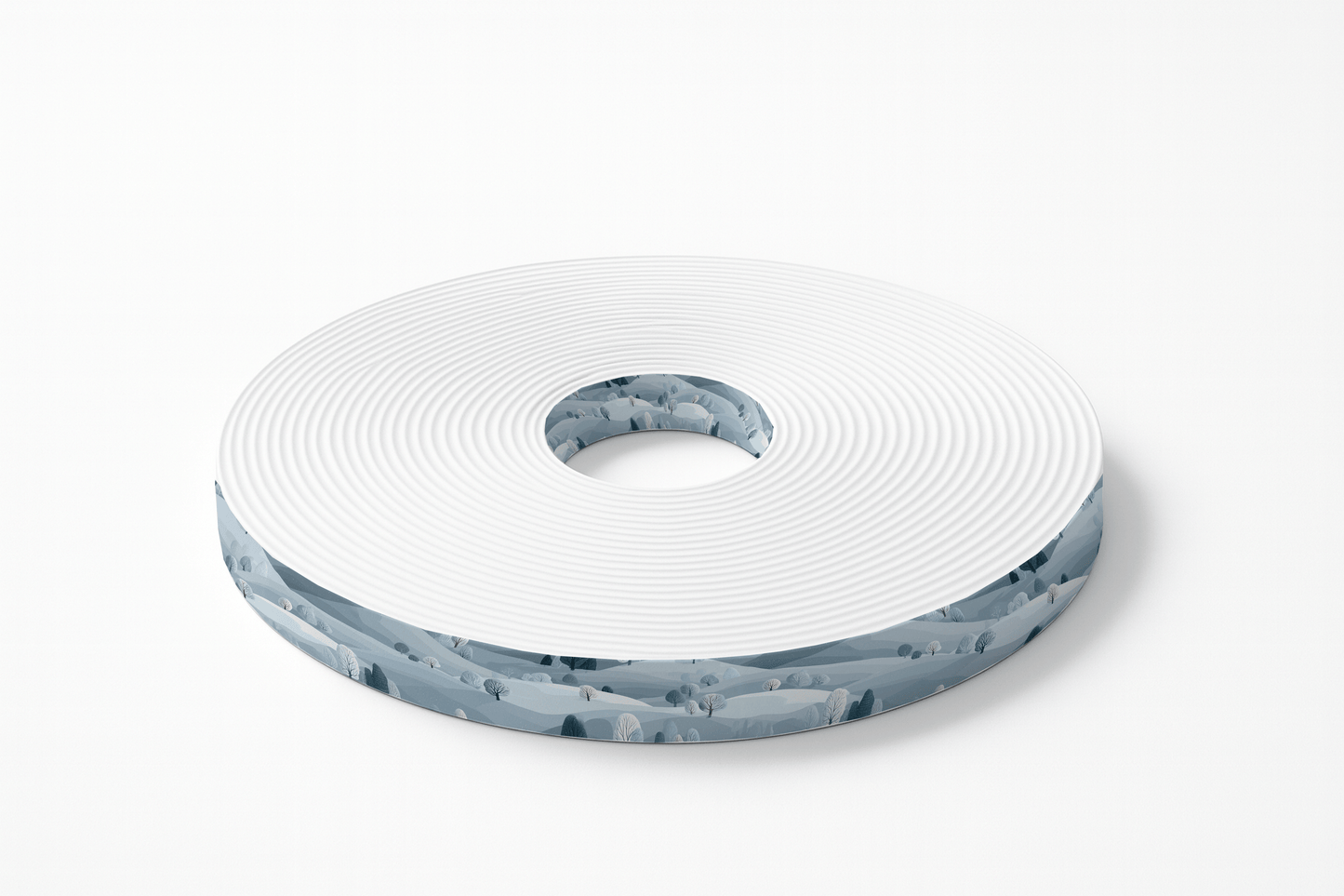 L'atelier du Fourmilier BioThane imprimé au mètre BioThane imprimé – Brume hivernale & feuillages bleus