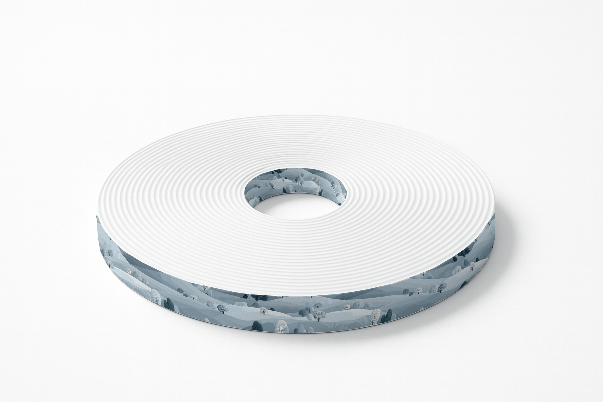 L'atelier du Fourmilier BioThane imprimé au mètre BioThane imprimé – Brume hivernale & feuillages bleus