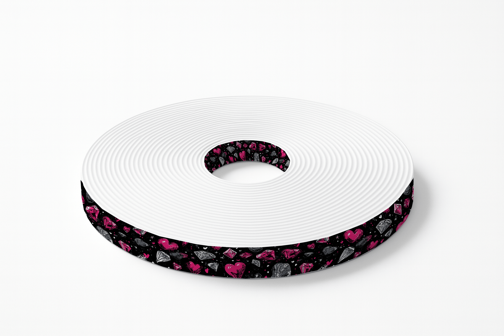 L'atelier du Fourmilier BioThane imprimé au mètre BioThane imprimé – Cœurs roses & diamants sur fond noir