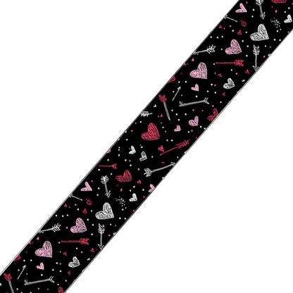 L'atelier du Fourmilier BioThane imprimé au mètre BioThane imprimé – Motif Cœurs & Flèches Saint-Valentin
