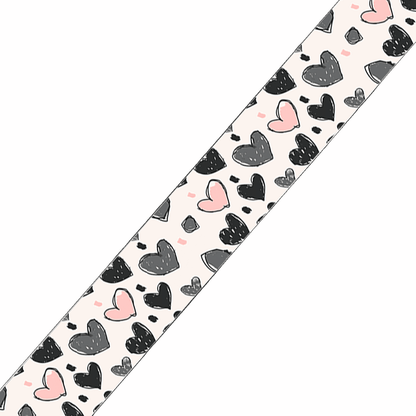 L'atelier du Fourmilier BioThane imprimé au mètre BioThane imprimé – Motif cœurs graphiques noir & rose poudré