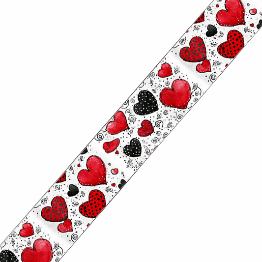 L'atelier du Fourmilier BioThane imprimé au mètre BioThane imprimé – Motif Cœurs rouges & noirs