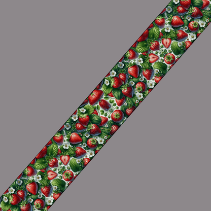 L'atelier du Fourmilier BioThane imprimé au mètre BioThane® imprimé – Motif Fraises et Feuillage – au mètre