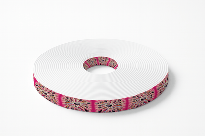 L'atelier du Fourmilier BioThane imprimé au mètre BioThane® imprimé - Motif Sushis Pop sur fond rose (19mm, 25mm, 38mm)