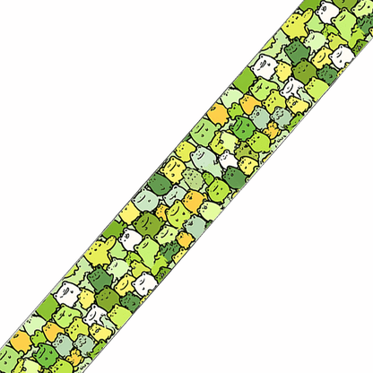 L'atelier du Fourmilier BioThane imprimé au mètre BioThane imprimé Petits monstres verts cartoon
