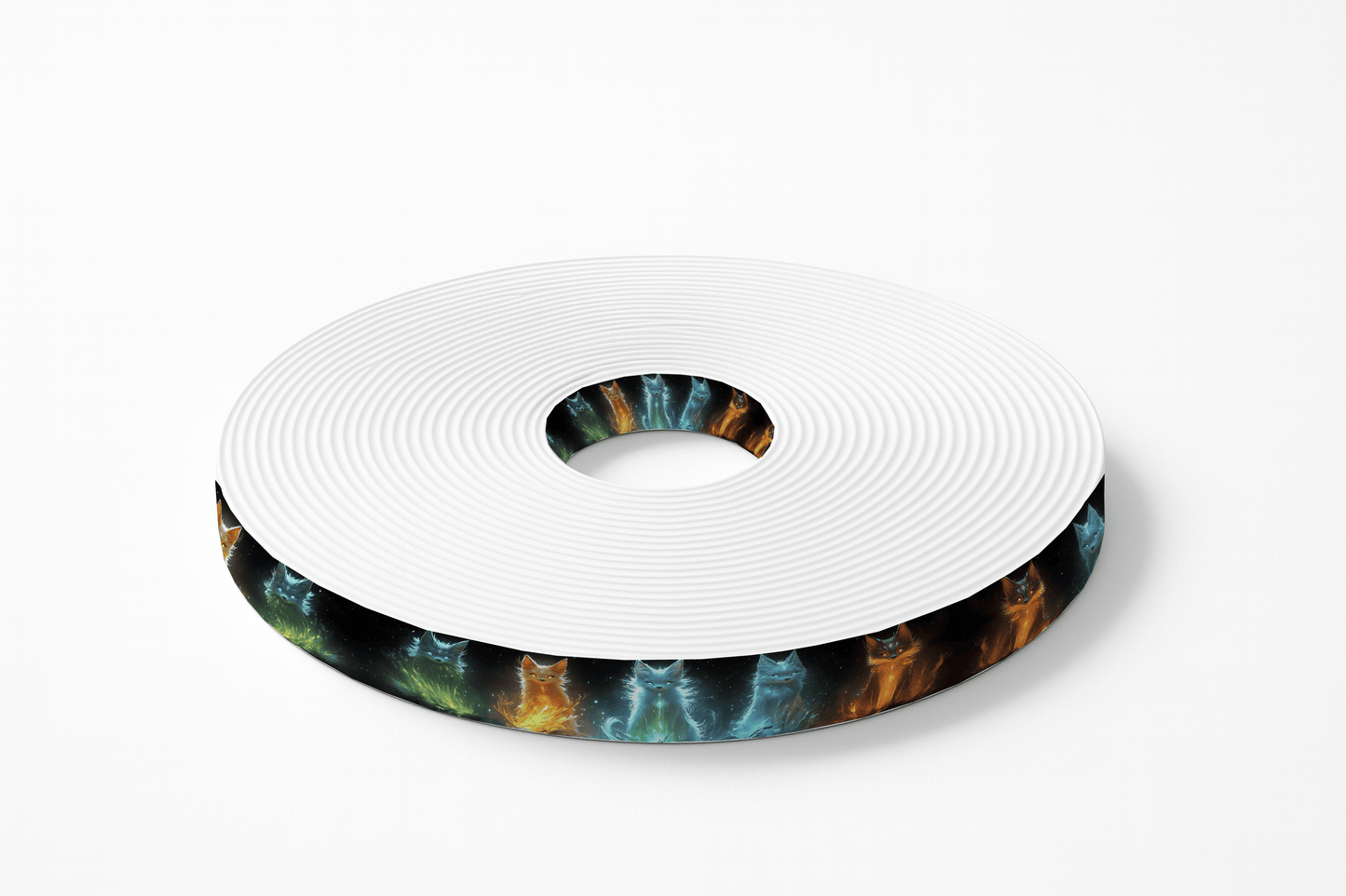 L'atelier du Fourmilier BioThane imprimé au mètre Motif BioThane imprimé – Loups galactiques multicolores