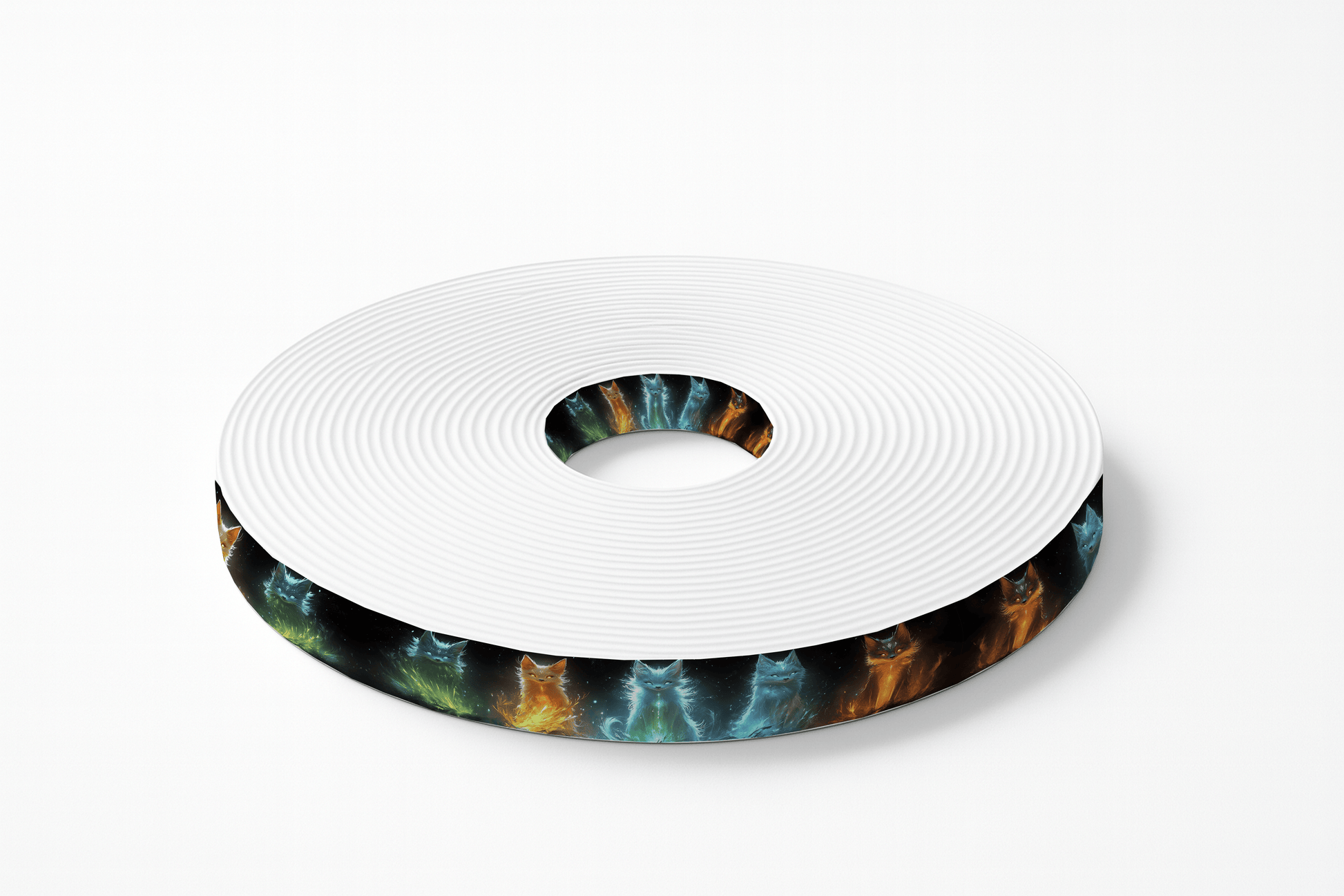 L'atelier du Fourmilier BioThane imprimé au mètre Motif BioThane imprimé – Loups galactiques multicolores