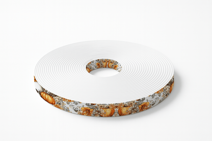 L'atelier du Fourmilier BioThane imprimé au mètre 🎃 Motif BioThane imprimé UV– Citrouilles, Crânes & Fleurs d’automne