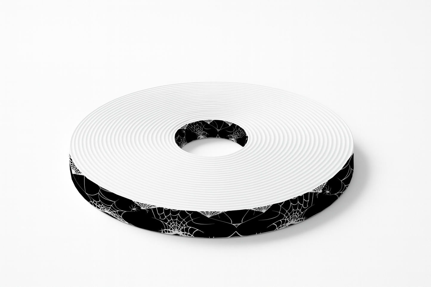 L'atelier du Fourmilier BioThane imprimé au mètre Motif BioThane imprimé UV– Toiles d’araignées sur fond noir