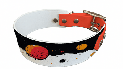 L'atelier du Fourmilier collier bicolore 202 Collier bicolore large pour chien en BioThane® imprimé – Collection galaxie – 38/25 mm