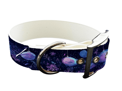 L'atelier du Fourmilier colliers 317 Collier pour chien en BioThane® imprimé – Collection Noël– 25mm