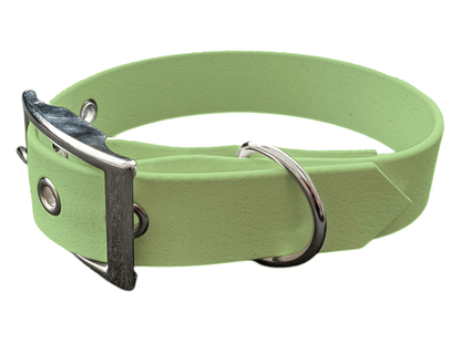 L'atelier du Fourmilier Colliers Vert Pastel Collier Fin (19mm) – Élégance et Solidité